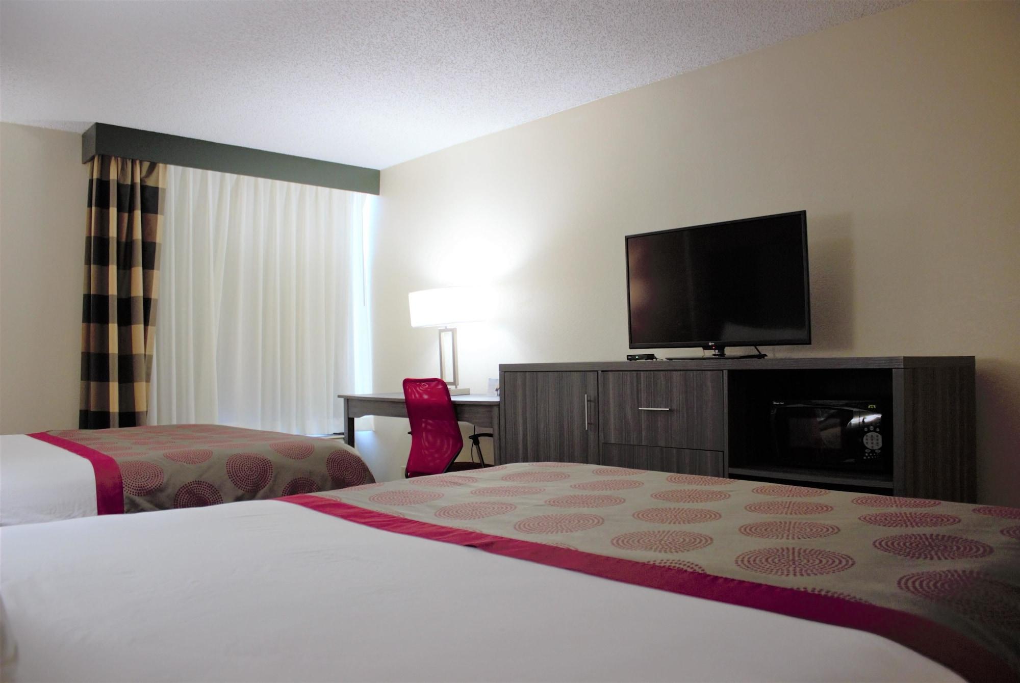 Ramada By Wyndham Wentzville Extérieur photo